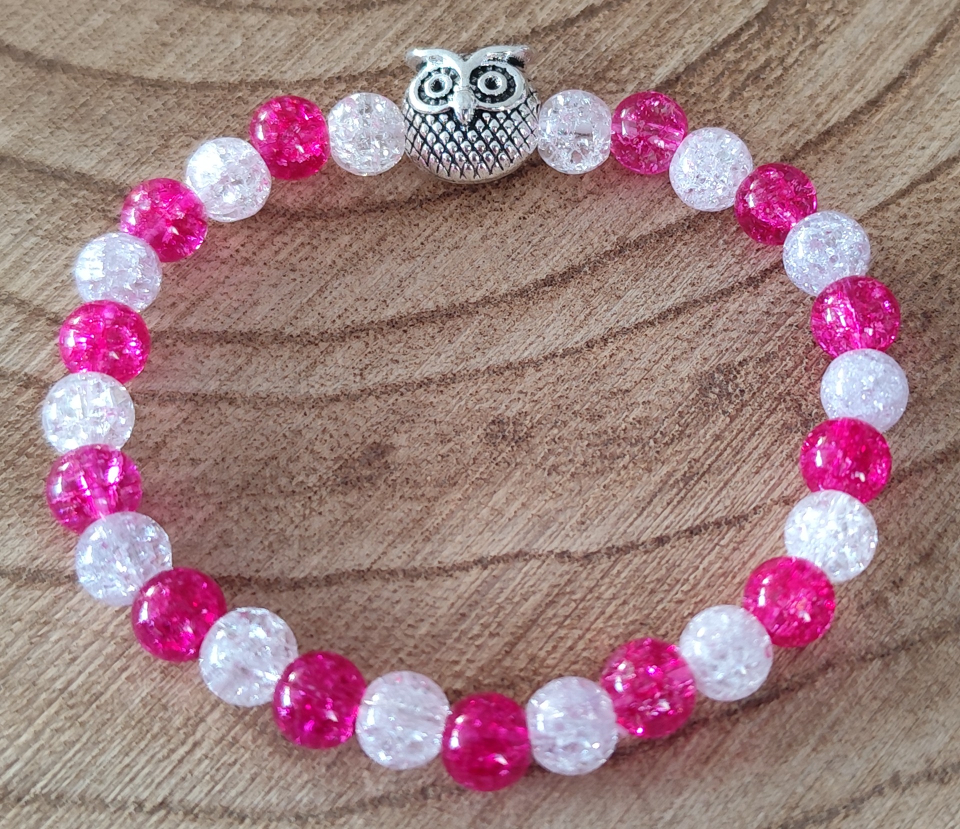 skleněné praskané korálky + mezidíl sova - velikost náramku 14 cm