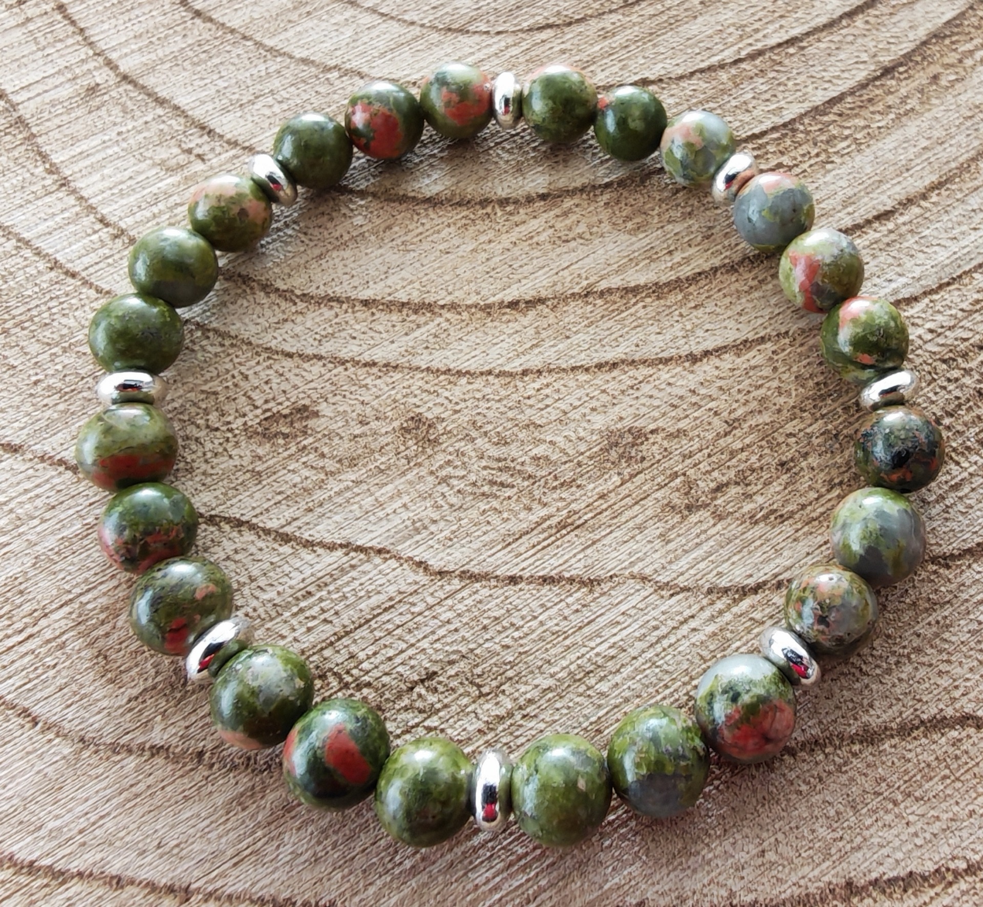 korálky z minerálů - přírodní unakit - velikost náramku 15 cm