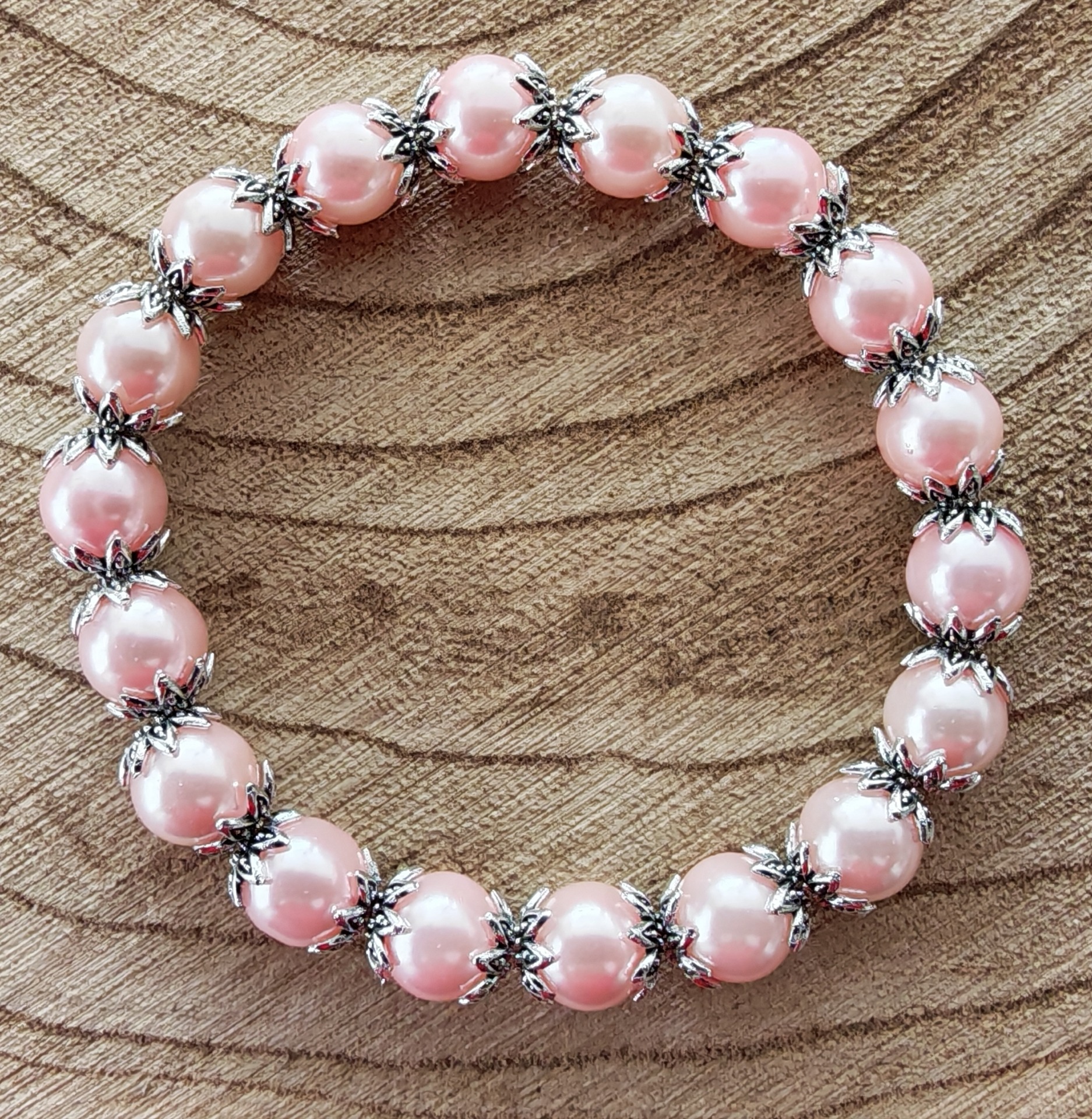 skleněné korálky s perleťovým efektem + mezidíly ve tvaru květiny - velikost náramku 15 cm